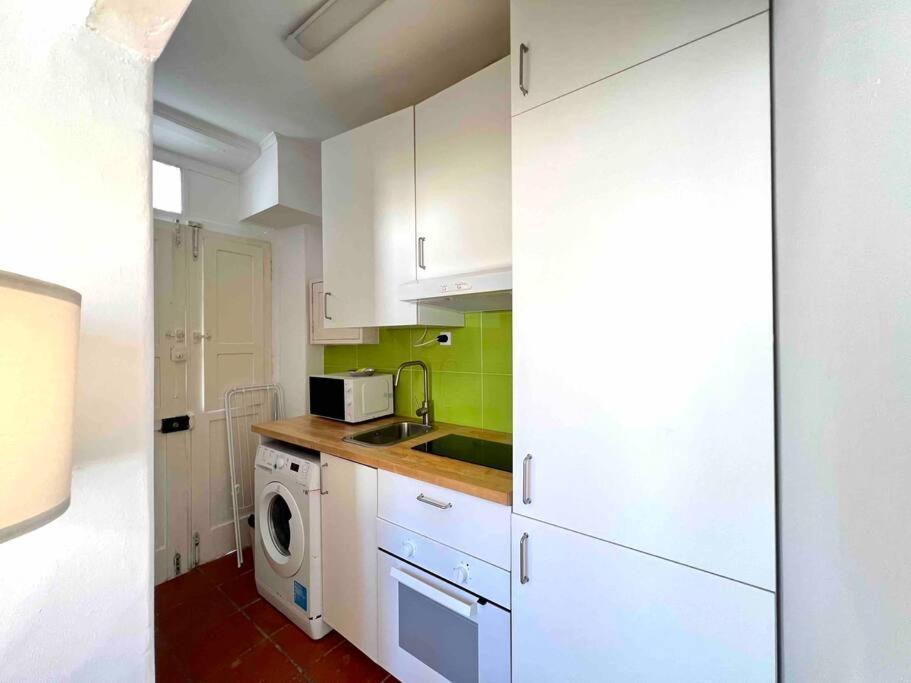 Studio In Estoril Near Beach Walk In 3 Min Eksteriør billede